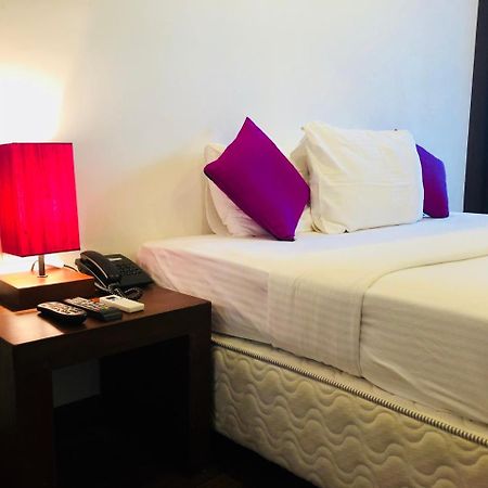 Emerald Hill Hotel Kandy Zewnętrze zdjęcie